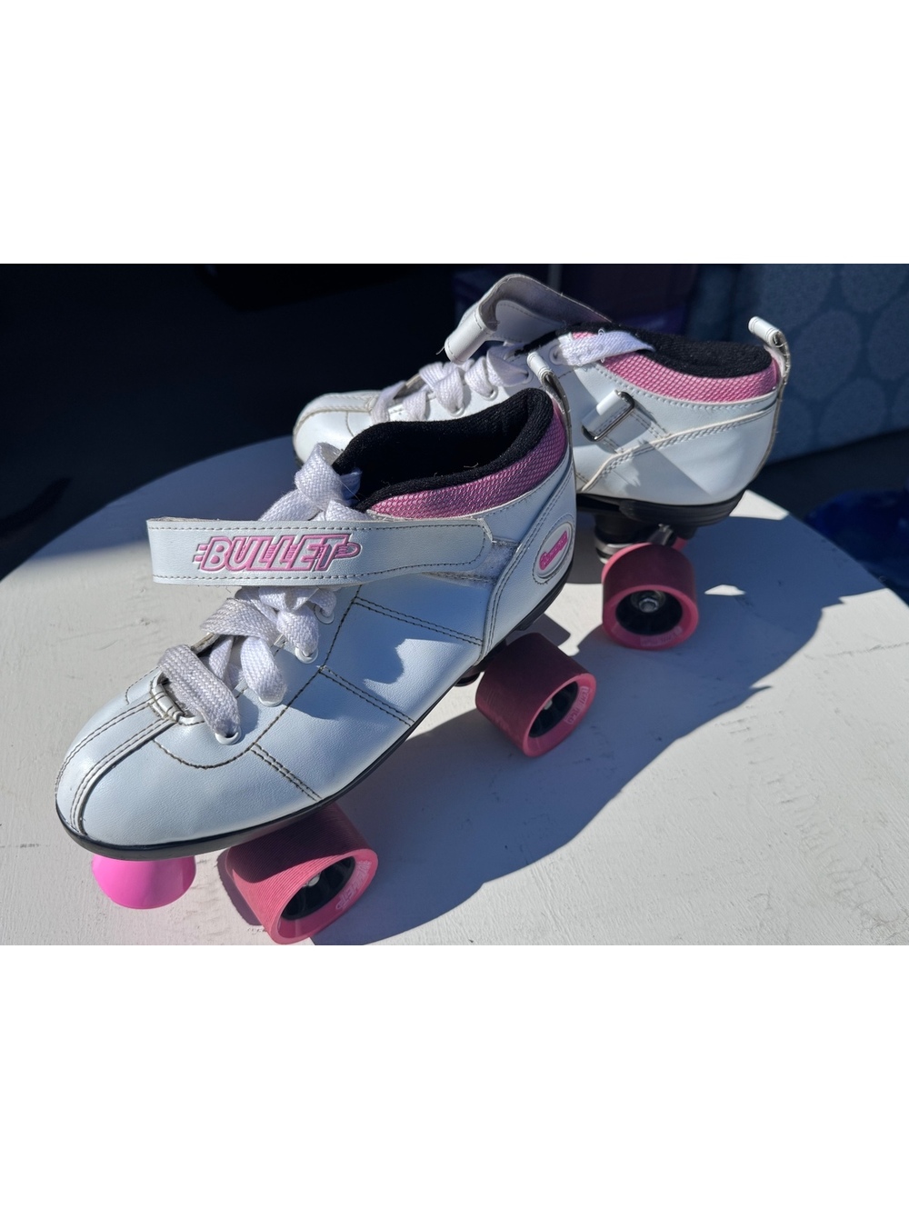 Chicago Bullet B-100W Women’s Size 9 White Pink Quad Speed Roller Skates